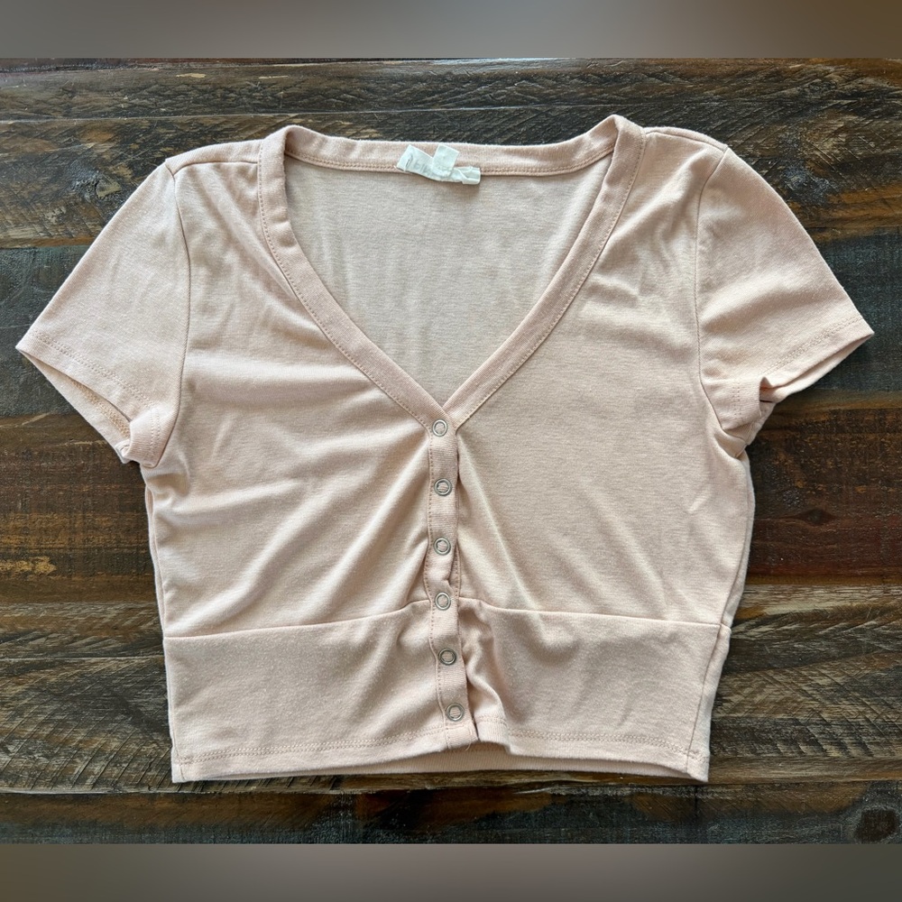 Pink Rose Women’s L Blush Short Sleeve Snap Front Crop Top | SKU 0278